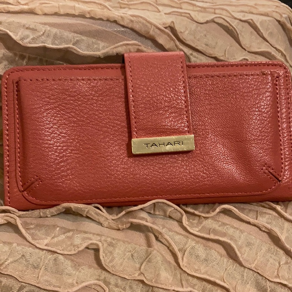Tahari wallet/phone case